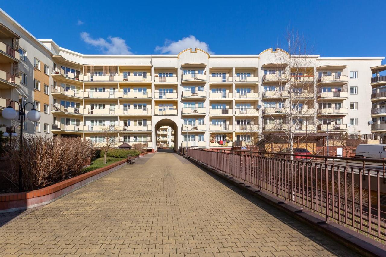 Mokotow Apartment Bluszczanska By Noclegi Renters Warsaw Exterior photo